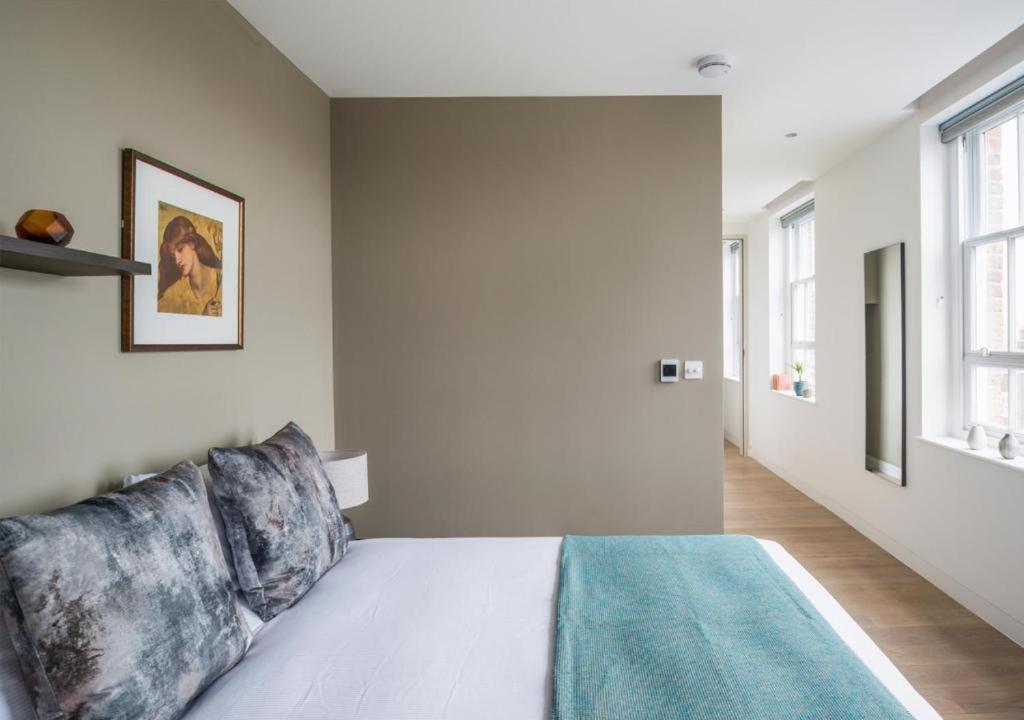 Wells Court By Aeria Apartments 伦敦 外观 照片