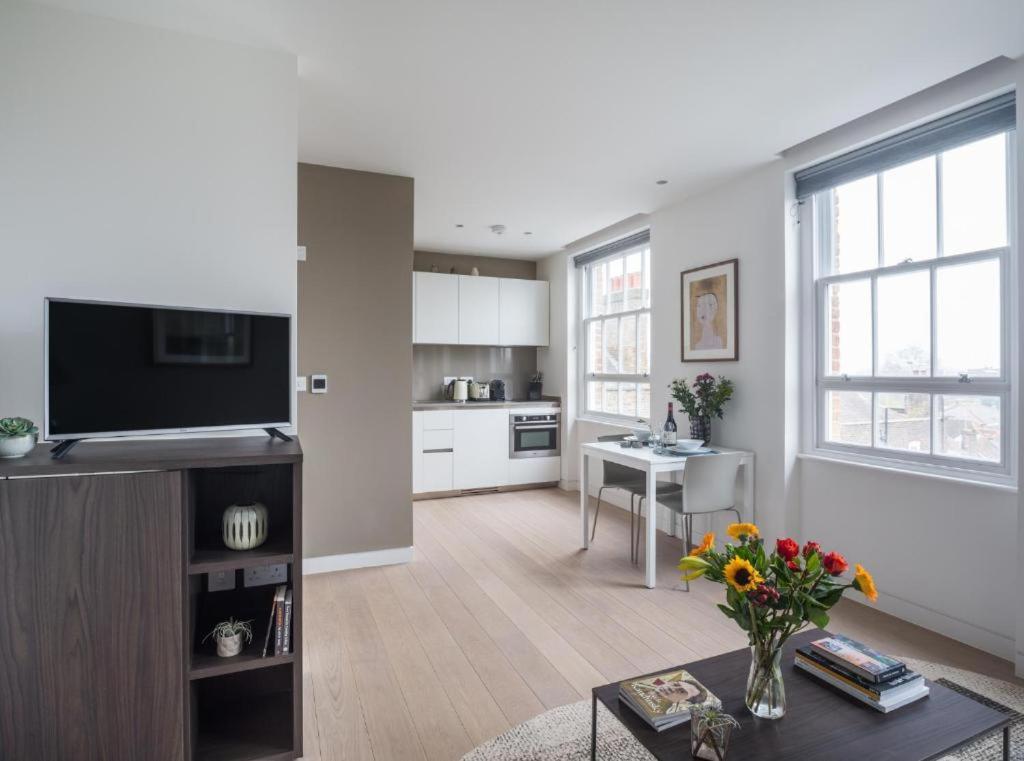 Wells Court By Aeria Apartments 伦敦 外观 照片